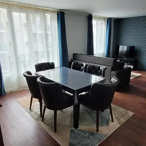 Au Pied Du Musée Soulages, Superbe T3 Appartement